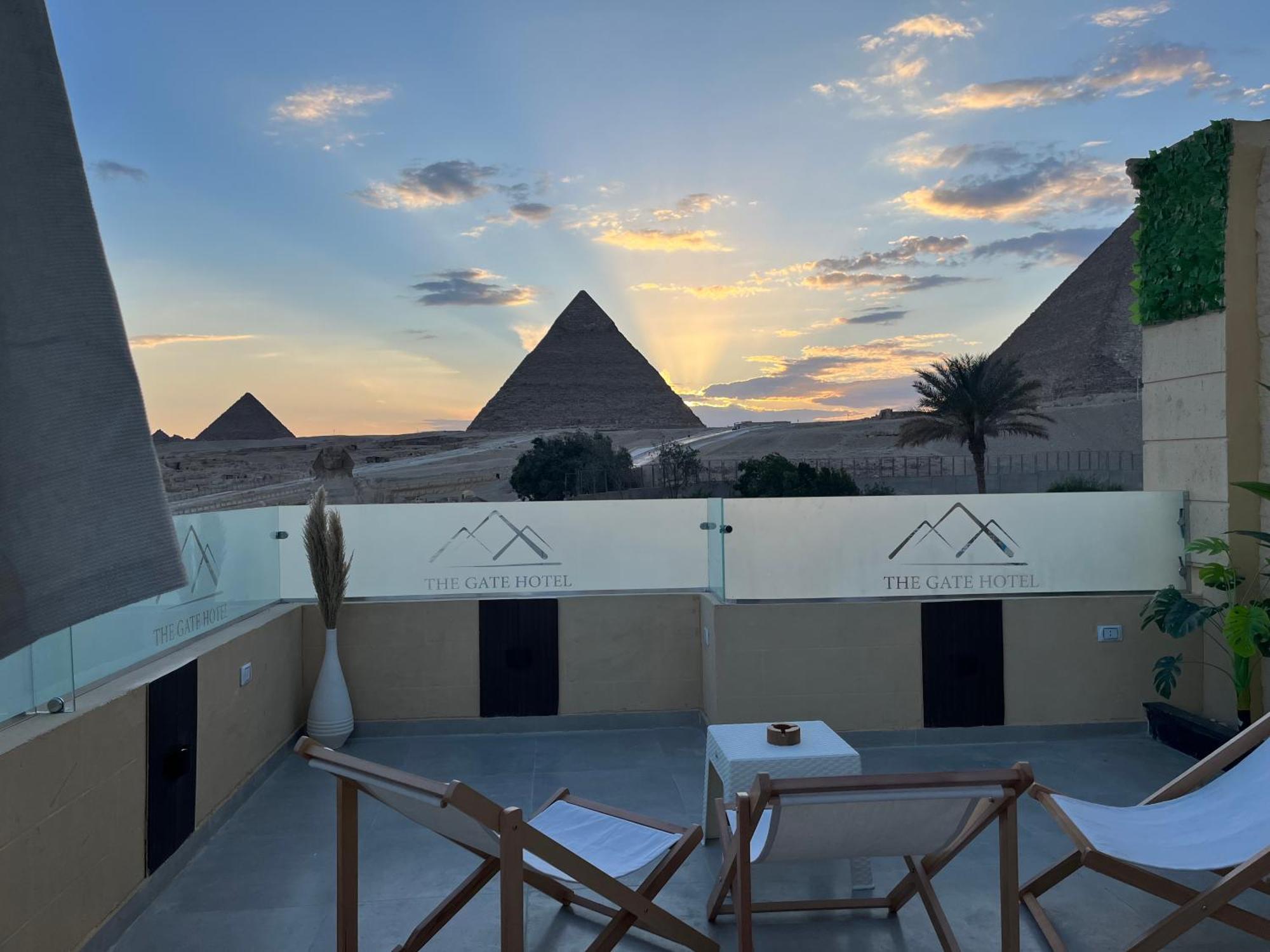 The Gate Hotel Front Pyramids & Sphinx View Kafret el-Gabal Dış mekan fotoğraf