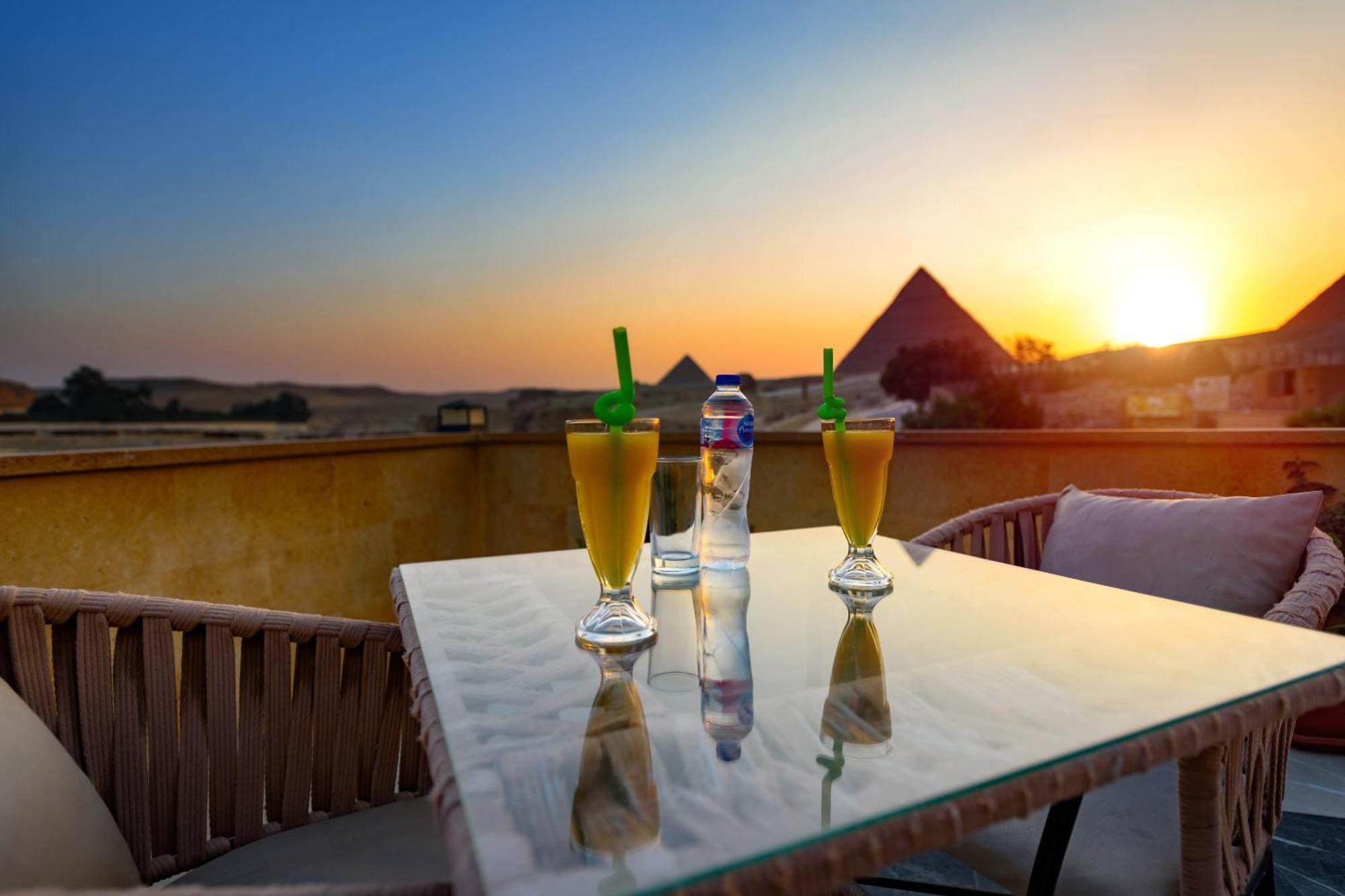 The Gate Hotel Front Pyramids & Sphinx View Kafret el-Gabal Dış mekan fotoğraf