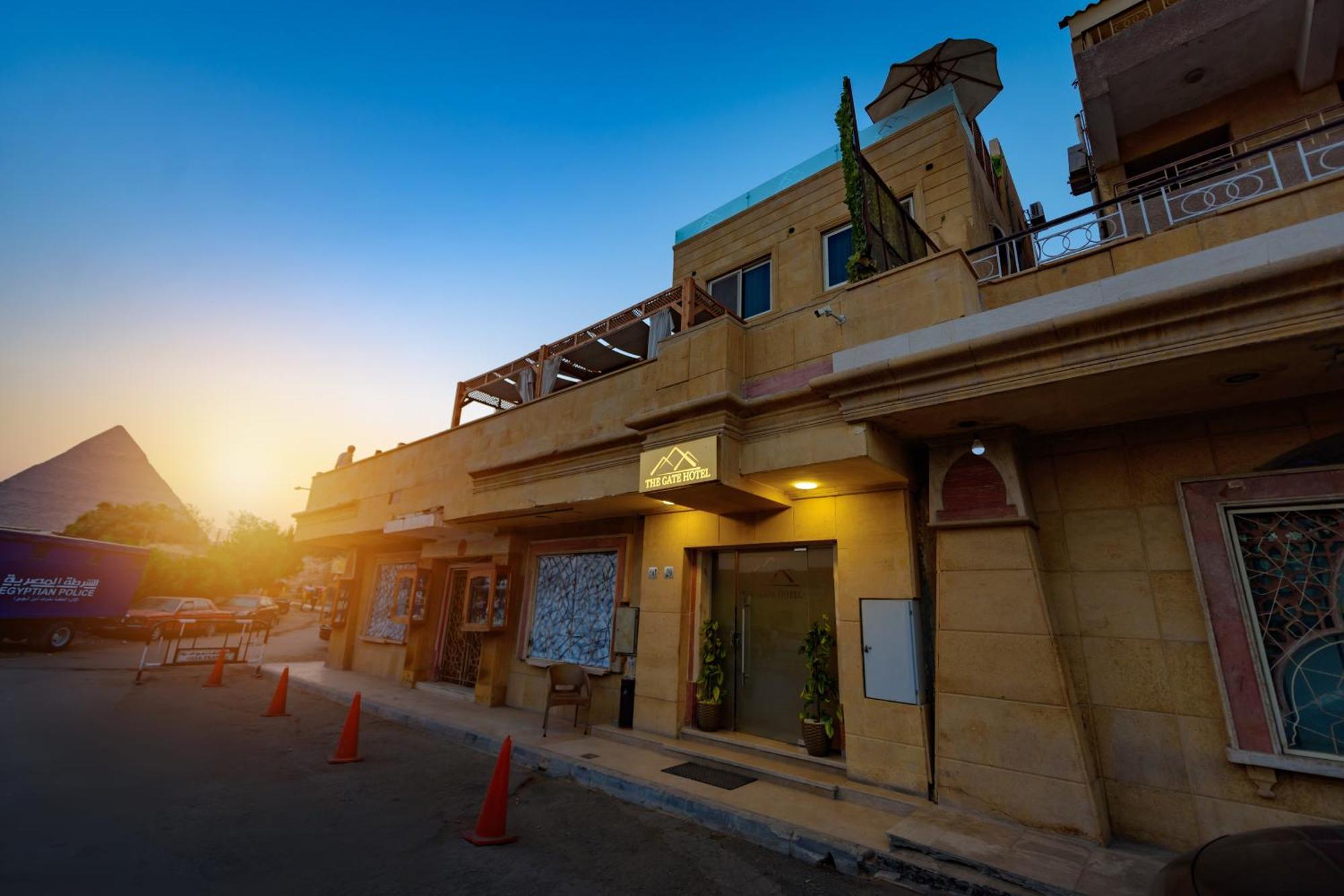 The Gate Hotel Front Pyramids & Sphinx View Kafret el-Gabal Dış mekan fotoğraf