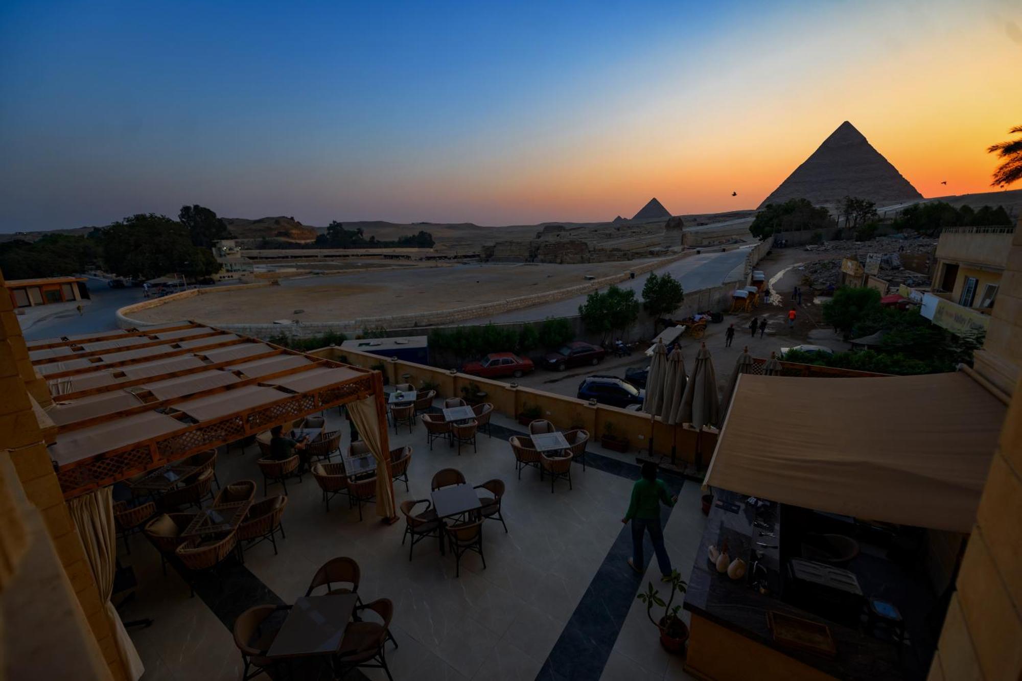 The Gate Hotel Front Pyramids & Sphinx View Kafret el-Gabal Dış mekan fotoğraf