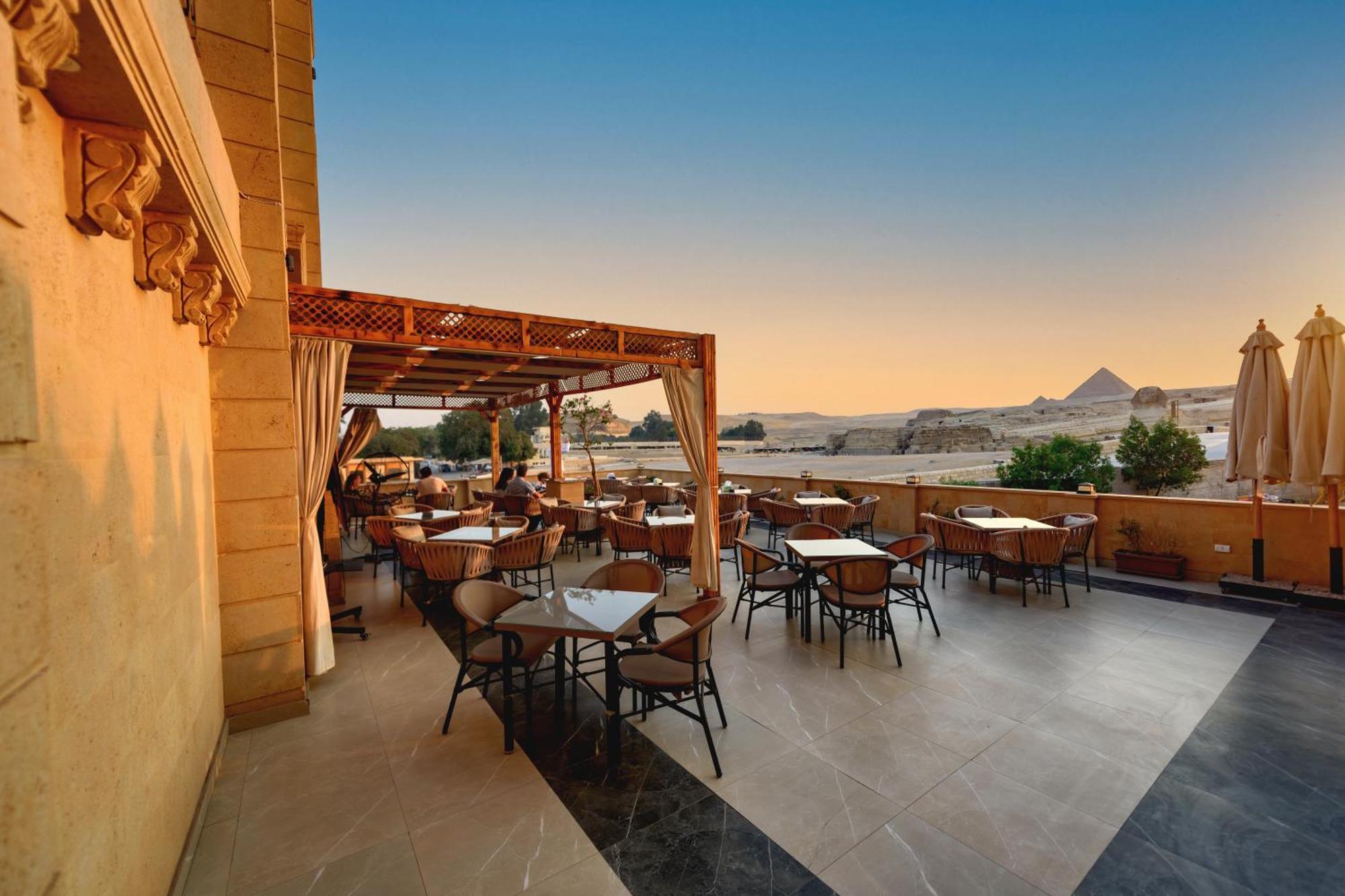The Gate Hotel Front Pyramids & Sphinx View Kafret el-Gabal Dış mekan fotoğraf